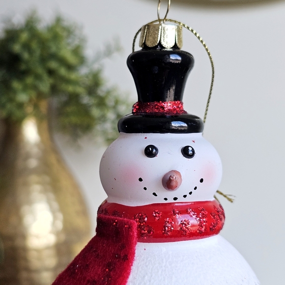 Robert Stanley Snow Filled Glass Snowman Ornament Painted Cardinal Winter Decor - Picture 7 of 14